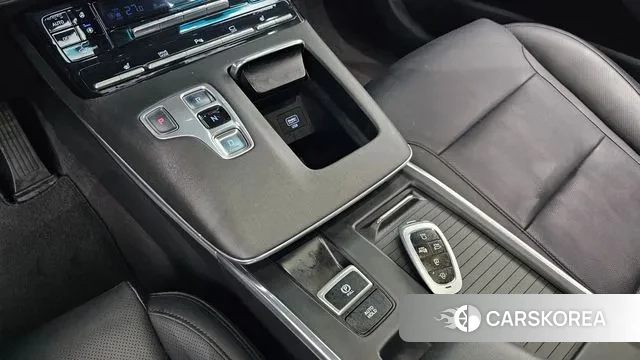 Hyundai The New Grandeur IG id 3438152 из Кореи 19