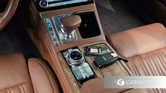 Genesis G90 id 3513744 из Кореи 19