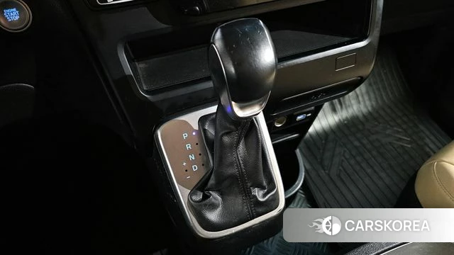 Hyundai Staria id 3842380 из Кореи 19