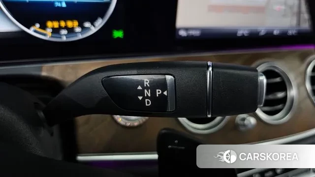 Mercedes-Benz E-Class W213 id 3449404 из Кореи 19