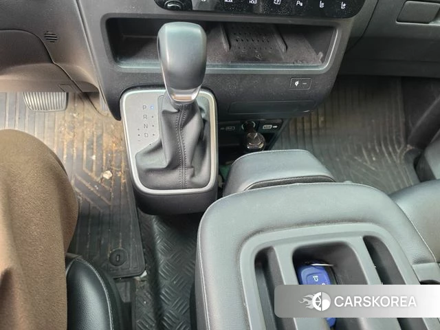 Hyundai Staria id 3965319 из Кореи 13