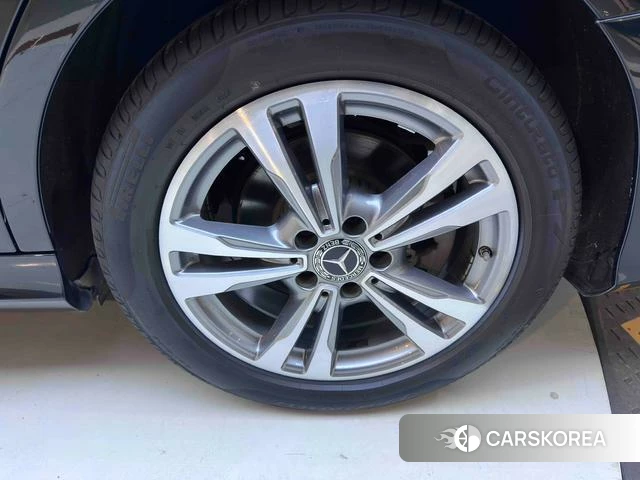 Mercedes-Benz Class C id 4290911 из Китая 20