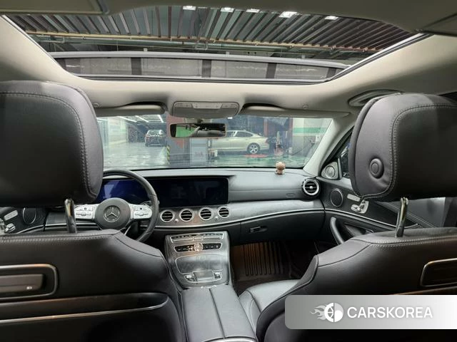 Mercedes-Benz E-class id 4208667 из Китая 9