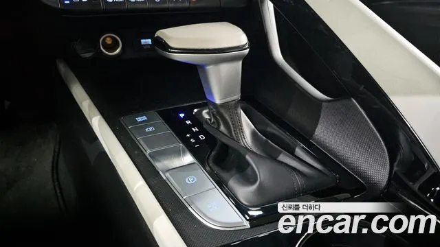 Hyundai Avante Hybrid (CN7) id 2501126 из Кореи 19