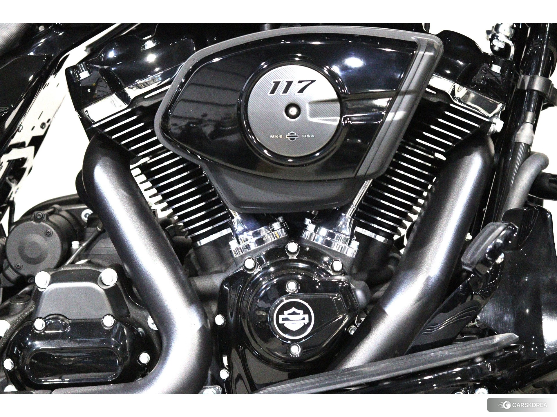 Harley-Davidson Road Glide FLTRX 1980 id 4191814 из Японии 20