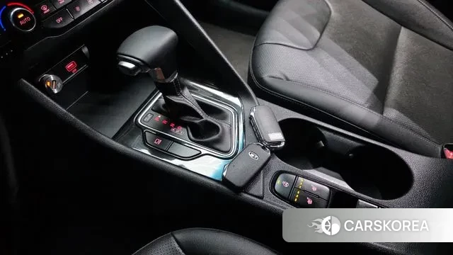 Kia The New Niro id 3686370 из Кореи 19