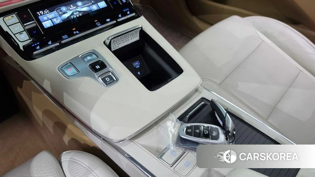 Hyundai The New Grandeur IG Hybrid id 4746243 из Кореи 30