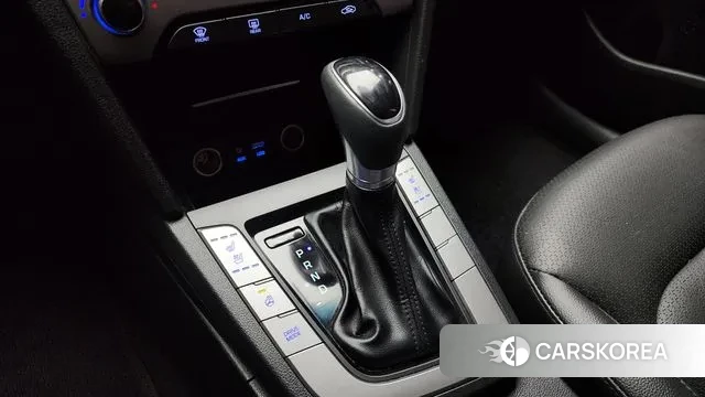 Hyundai Avante AD id 3563238 из Кореи 19