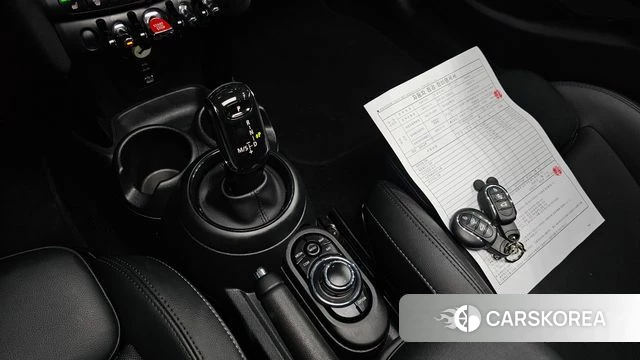 Mini Cooper id 4592914 из Кореи 29