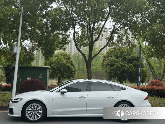 Audi A7 id 4259732 из Китая 9