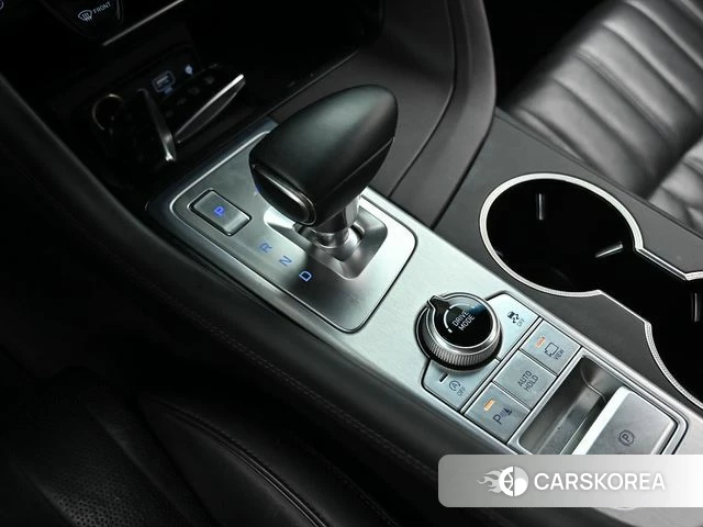 Genesis G70 id 3911588 из Кореи 19