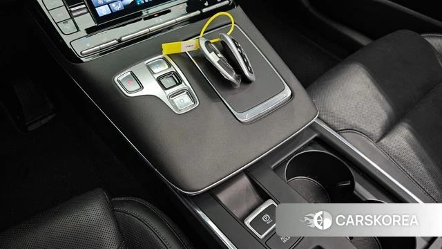 Hyundai The New Grandeur IG Hybrid id 4657133 из Кореи 32