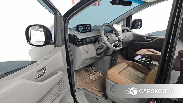Hyundai Staria id 4400609 из Кореи 38