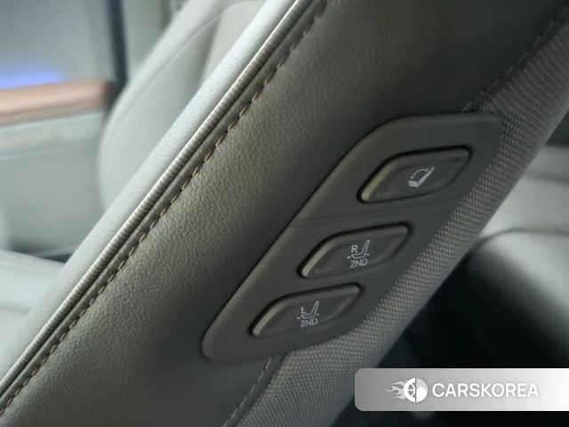 Hyundai Ionic 5 id 4511458 из Кореи 19