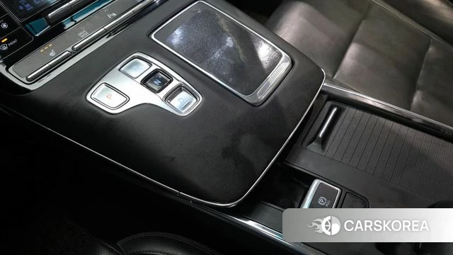 Hyundai The New Grandeur IG id 3923809 из Кореи 19