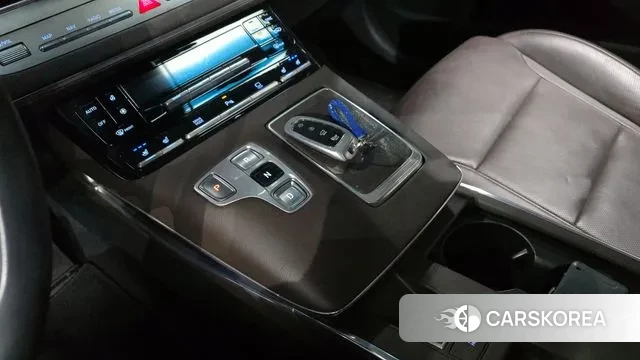 Hyundai The New Grandeur IG id 3646118 из Кореи 19