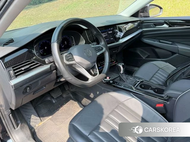 Volkswagen Passat id 4321378 из Китая 13