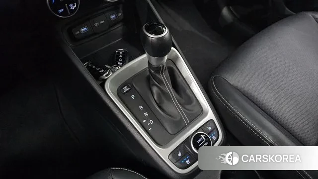 Hyundai Venue id 3002850 из Кореи 19