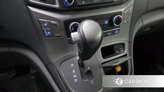 Hyundai The New Grand Starex id 3434429 из Кореи 19