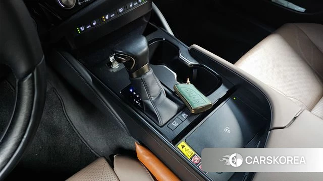Lexus ES300h 7th generation id 4414409 из Кореи 19