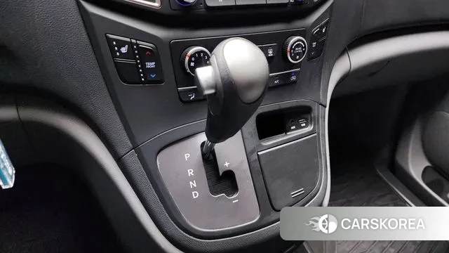 Hyundai The New Grand Starex id 3666613 из Кореи 19