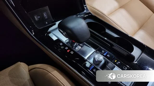 Kia K7 Premier Hybrid id 3754079 из Кореи 19