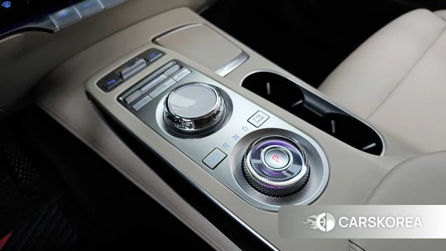 Genesis GV70 id 4250100 из Кореи 19