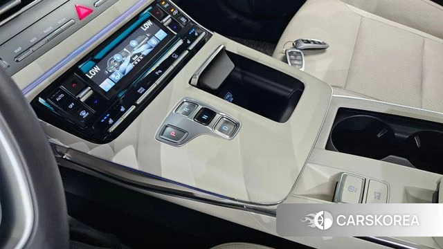 Hyundai The New Grandeur IG id 4267447 из Кореи 32