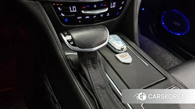 Cadillac CT6 id 3045422 из Кореи 19