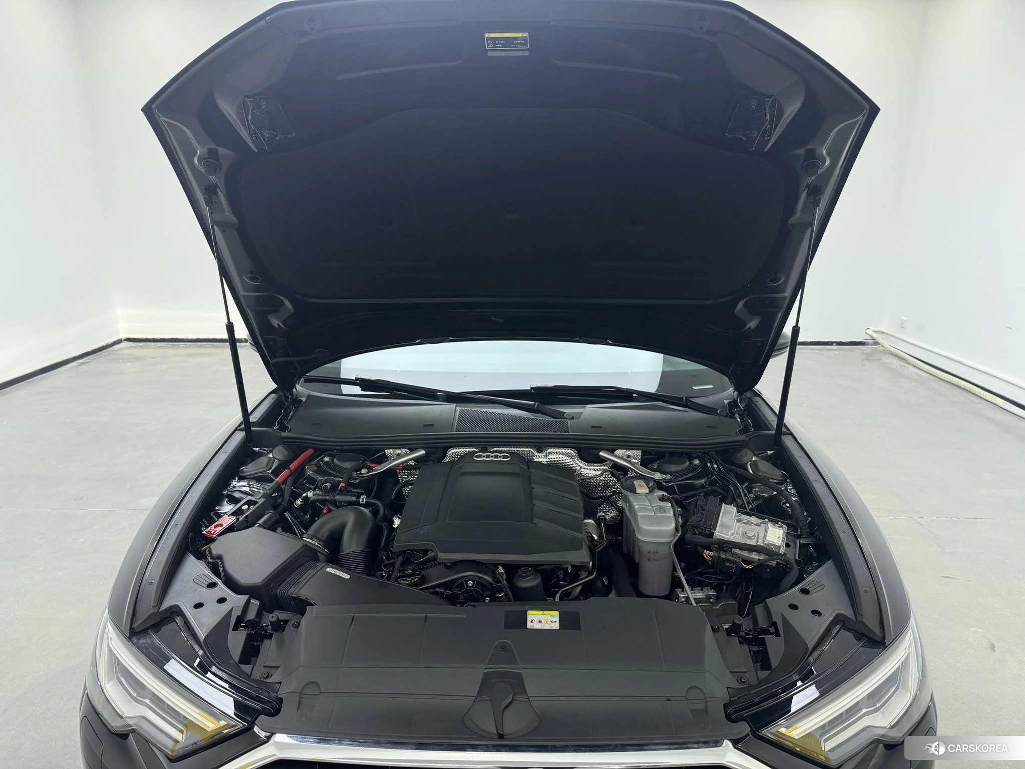 Audi A6L id 4510890 из Китая 19