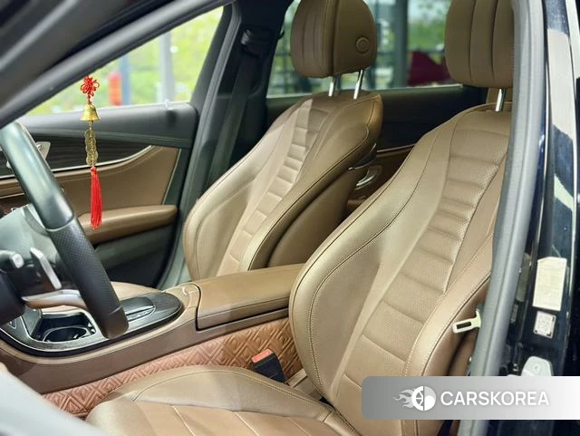 Mercedes-Benz E-class id 4221816 из Китая 10