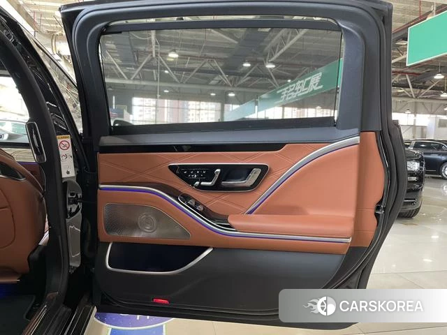 Mercedes-Benz Maybach S-class id 4297405 из Китая 23