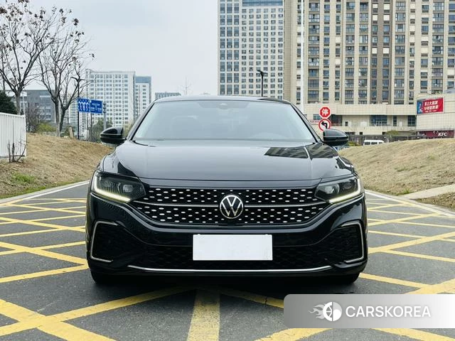Volkswagen Passat id 4278644 из Китая 9