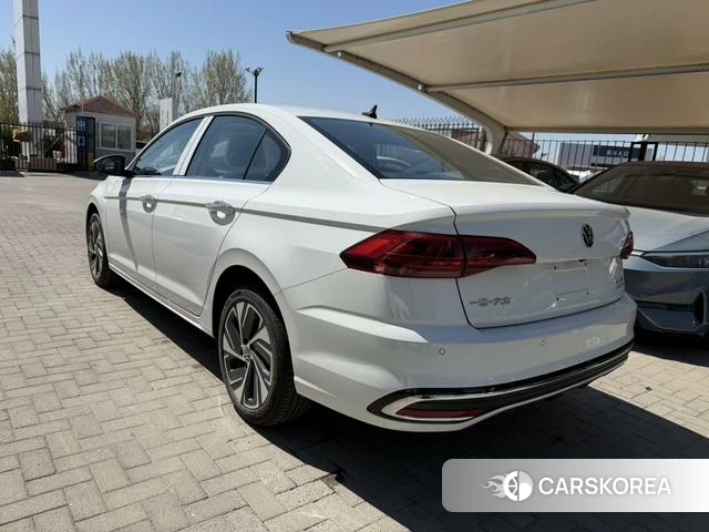Volkswagen Bora id 4299456 из Китая 10