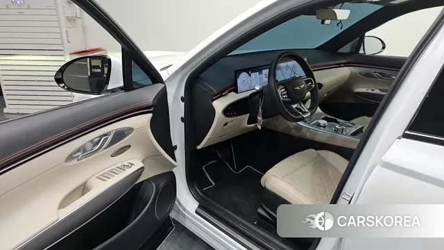 Genesis GV70 id 3706648 из Кореи 19