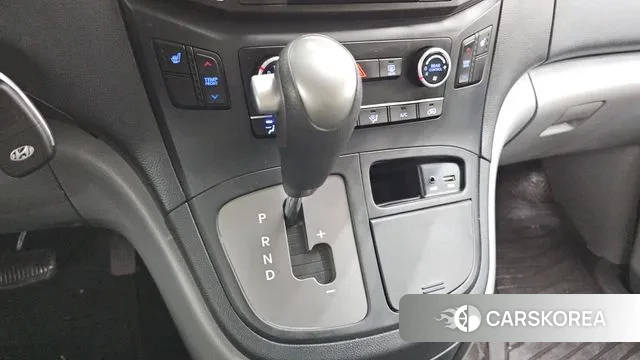 Hyundai The New Grand Starex id 3368361 из Кореи 19