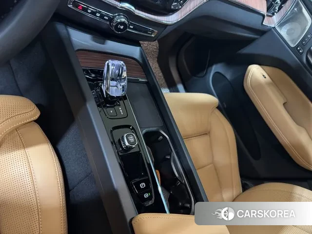 Volvo XC60 second Generation id 3436875 из Кореи 19