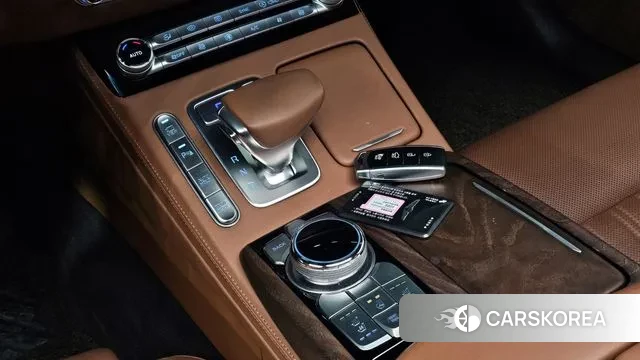Genesis G90 id 3448892 из Кореи 19