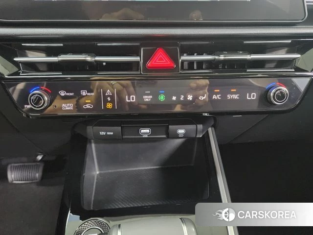 Kia Di Ol Nu Niro id 4719552 из Кореи 19