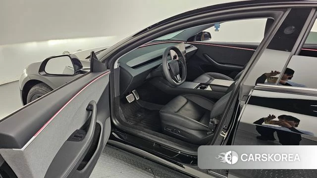 Tesla Model 3 id 4590379 из Кореи 32