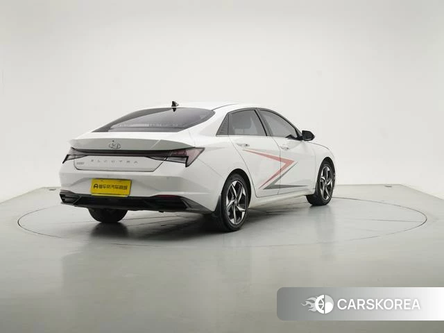 Hyundai Elantra id 4313882 из Китая 55