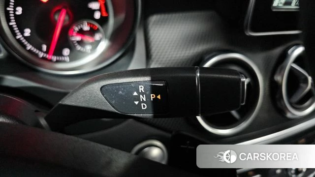 Mercedes-Benz GLA-Class X156 id 4188183 из Кореи 31