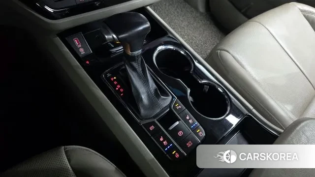 Kia The New Carnival id 2344039 из Кореи 19