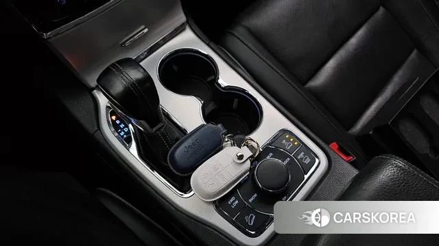 Jeep Grand Cherokee id 3601196 из Кореи 19