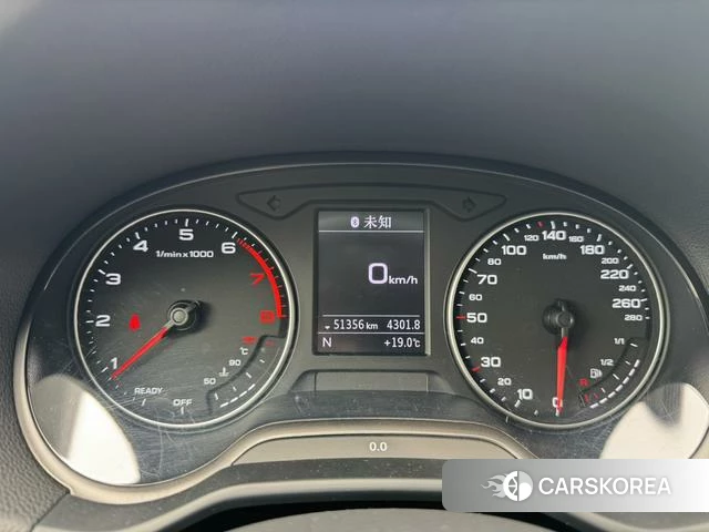 Audi Q2L id 4259324 из Китая 22