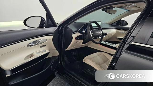 Genesis GV70 id 3940691 из Кореи 19