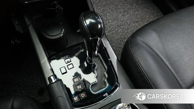 Ssangyong New Style Korando C id 4397885 из Кореи 19