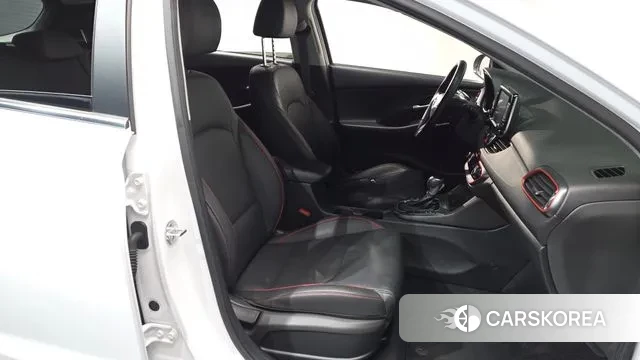 Hyundai i30 (PD) id 3636335 из Кореи 19