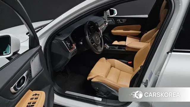 Volvo V60 Cross-Country 2nd Generation id 3614815 из Кореи 19