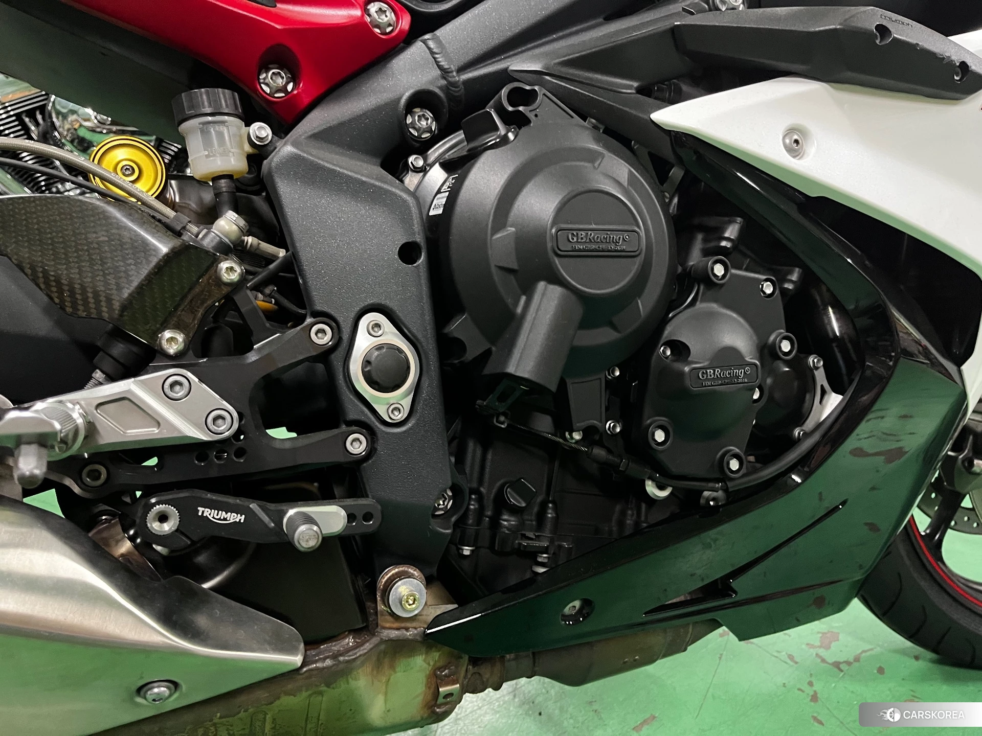 Проданный Triumph DAYTONA 675R id 4379980 из Японии, фото 10